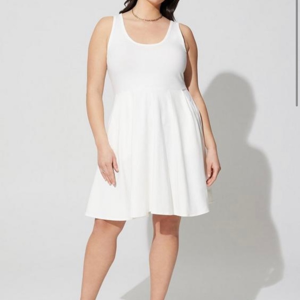 Sleeveless Skater Dress